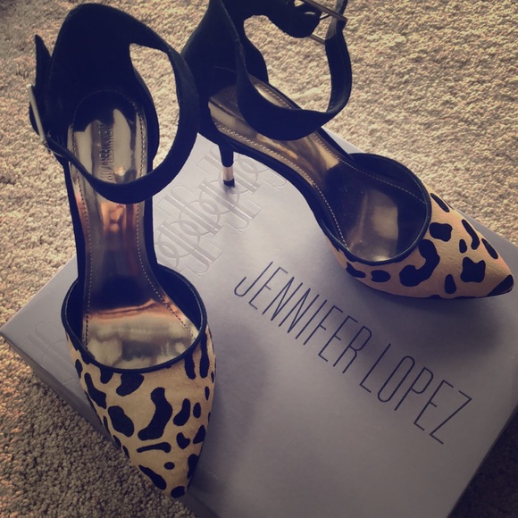 Leopard Heels π₯π₯ - Picture 1 of 6